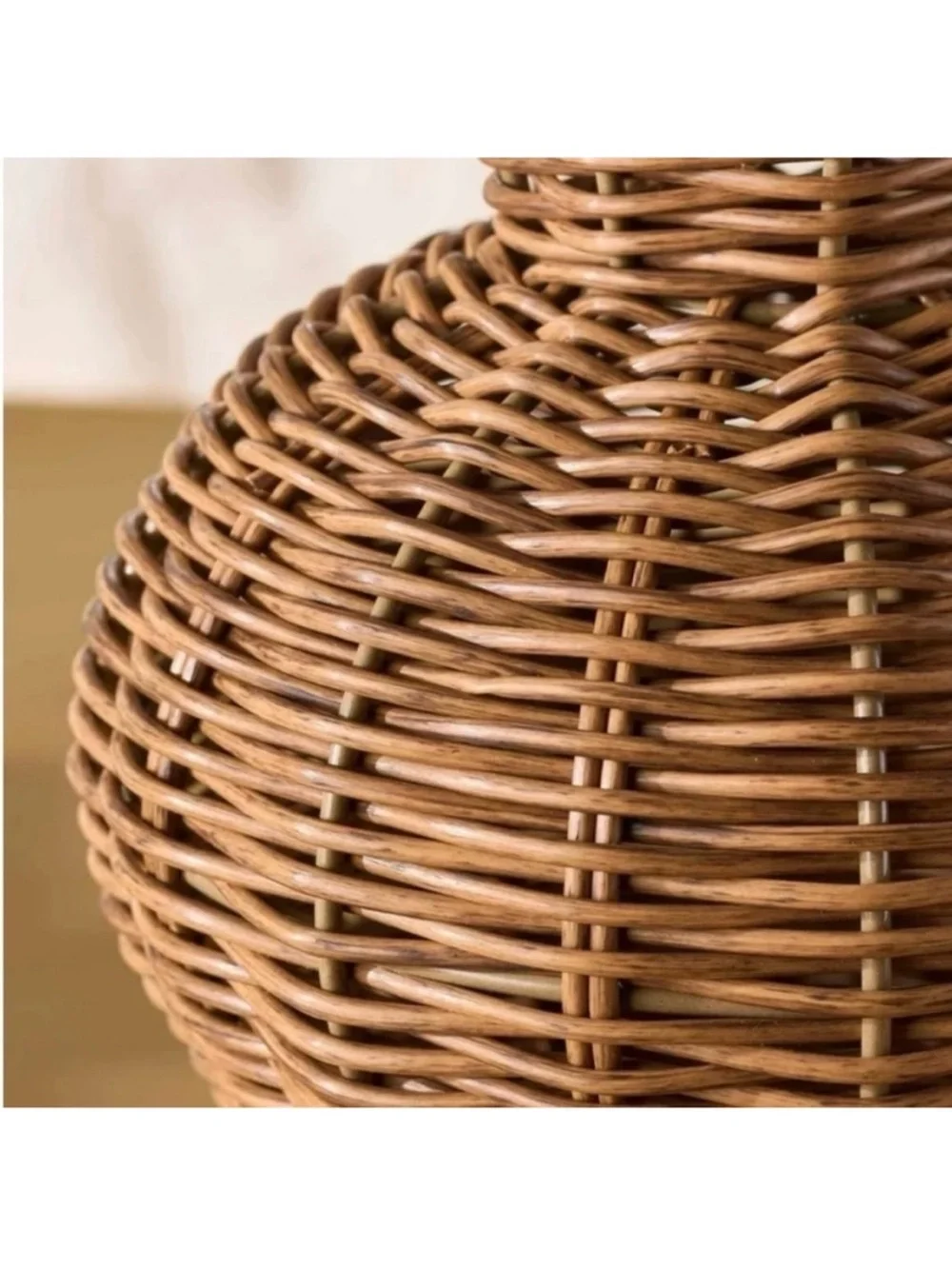 🆕- Better Homes & Gardens Woven Rattan Indoor Vase, 10